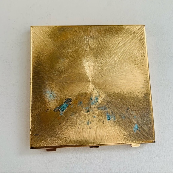 Vintage Fold-away Pocket Mirror - Picture 6 of 9